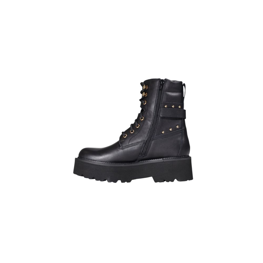 Bottes lacées en cuir noir Cult