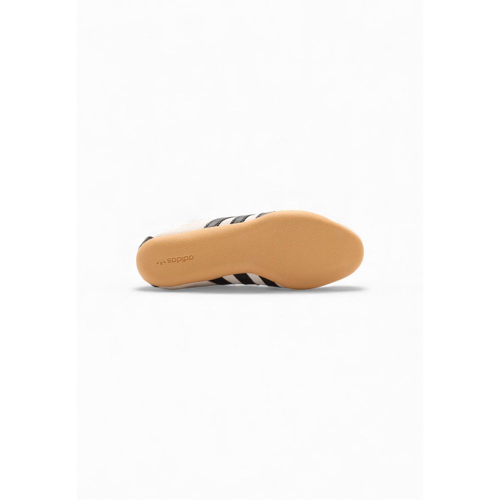 Baskets athlétiques en suède noir et blanc Adidas Originals