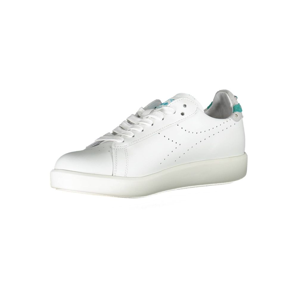 Diadora sneakers in white fabric