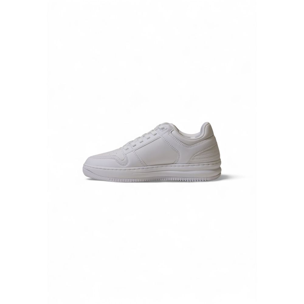 EA7 Emporio Armani Baskets blanches en polyester de style athlétique
