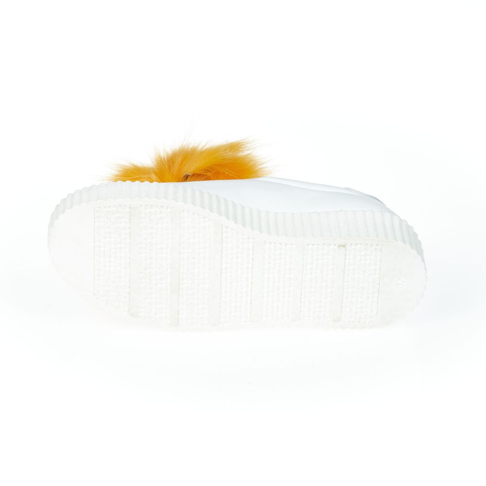 Baskets en textile blanc pour femme Mr&Mrs Italy avec pompon en vraie fourrure