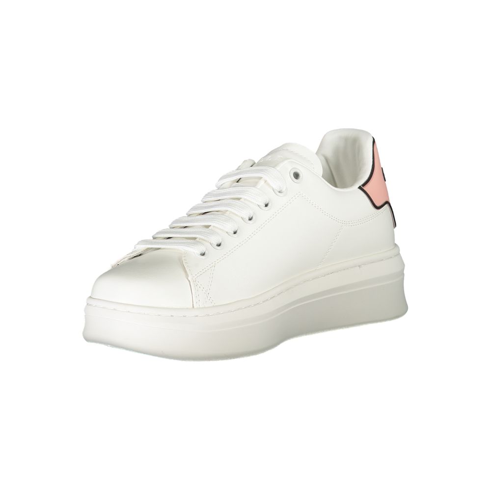 Baskets de sport Gaelle Paris roses en polyester