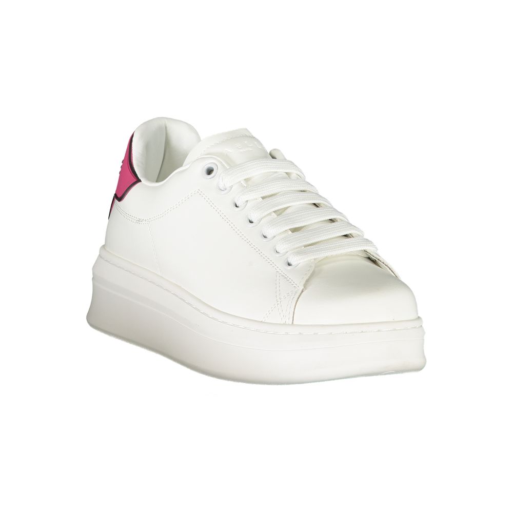 Baskets de sport Gaelle Paris roses en polyester