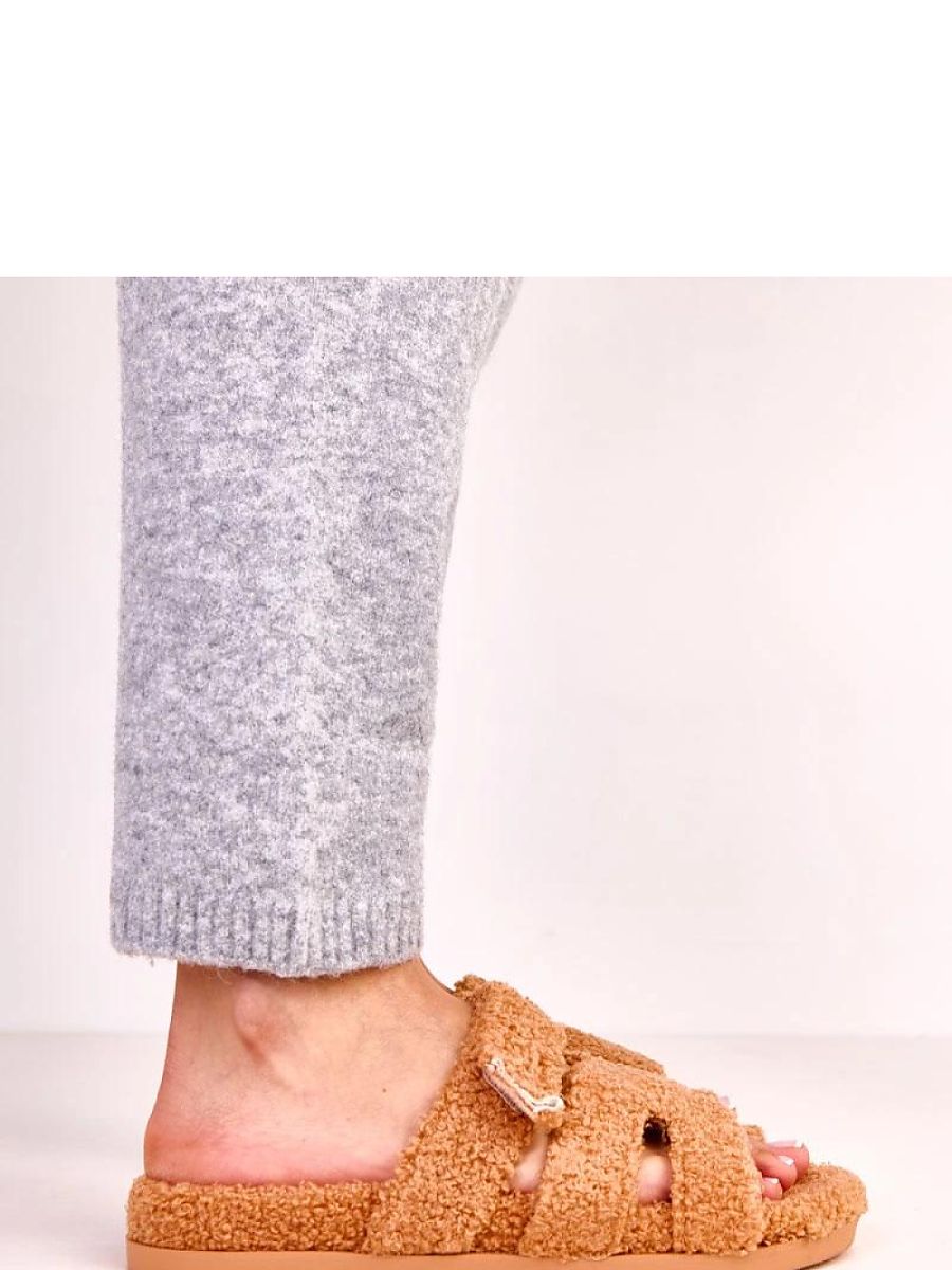 Slippers model 223138 Solea-2
